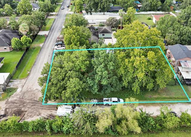 Property at 8537 Yale St, Houston, TX 77037
