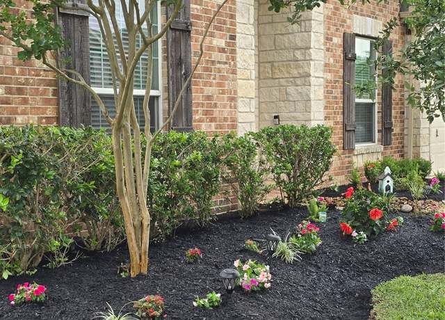 Property at 4321 Juniper Ln, Deer Park, TX 77536, 3 beds, 3 baths