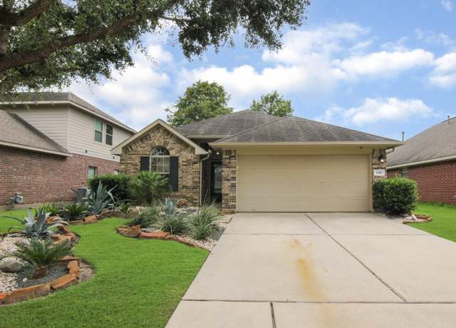 Property at 1318 Evermore Manor Ln, Houston, TX 77073, 3 beds, 2 baths