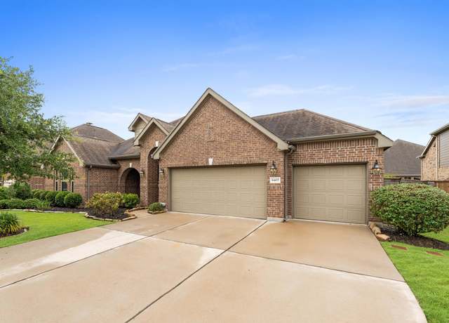 Property at 6407 Sunstone Falls Ln, Katy, TX 77493, 4 beds, 3 baths