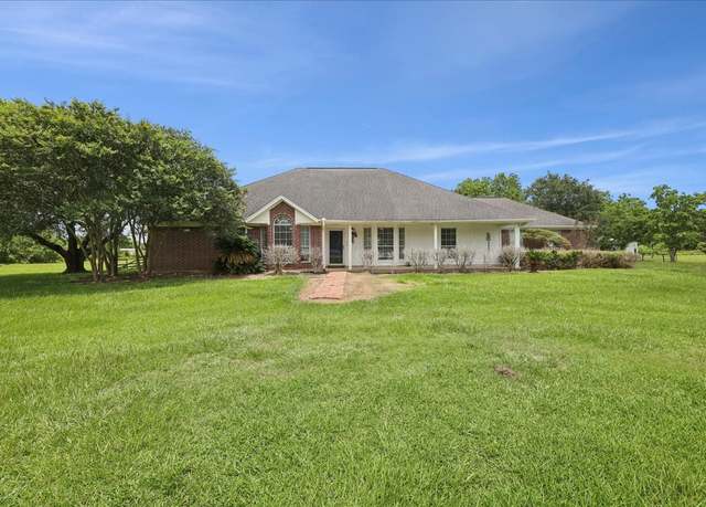 Property at 23458 Interstate 10, Hamshire, TX 77622, 3 beds, 3.5 baths
