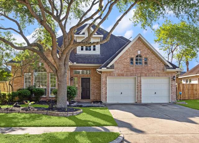 Property at 3433 Bay Breeze Dr, Seabrook, TX 77586, 4 beds, 3.5 baths