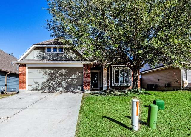 Property at 133 Briarwood Dr, Huntsville, TX 77320, 3 beds, 2 baths