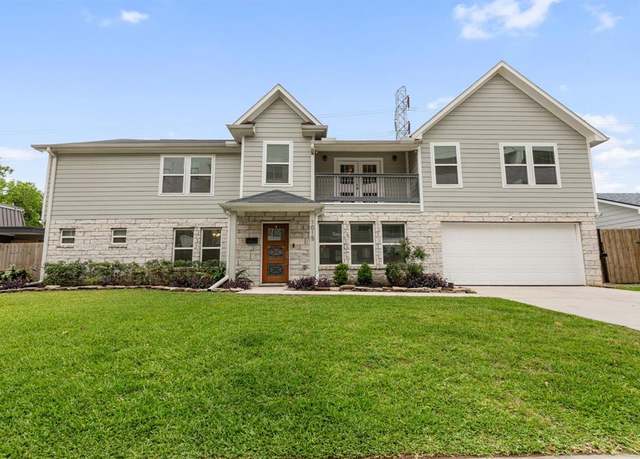 Property at 1015 Gardendale Dr, Houston, TX 77018, 5 beds, 4.5 baths