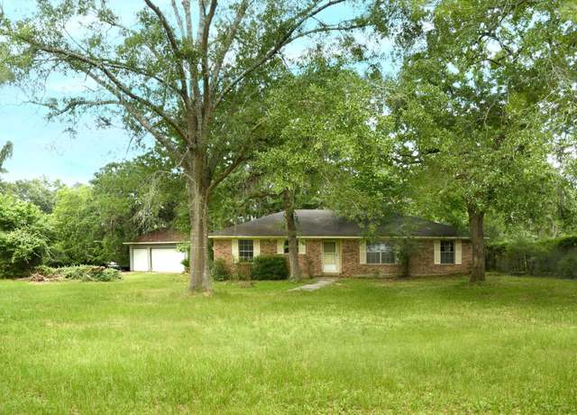 Property at 8515 Matthews Ln, Magnolia, TX 77354, 3 beds, 2 baths