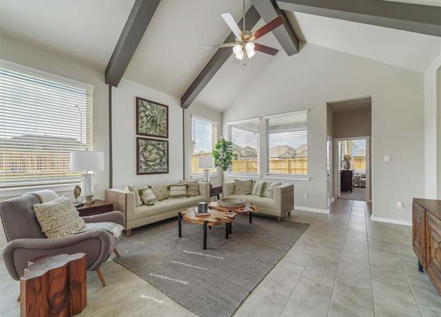 Property at 4627 Vaughan Way, Rosharon, TX 77583, 4 beds, 3 baths