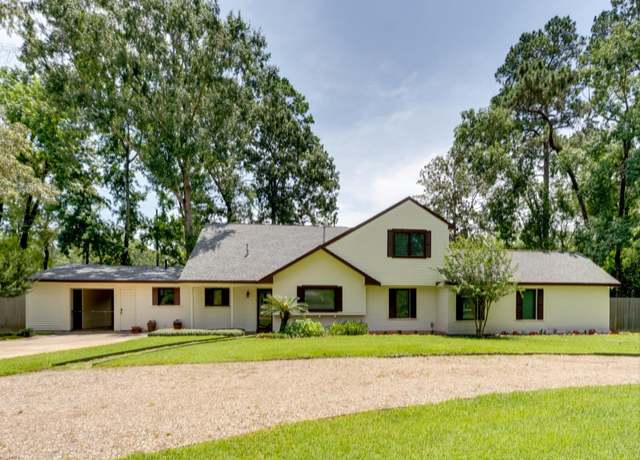 Property at 1400 Buttercup Ln, Houston, TX 77339, 4 beds, 4 baths