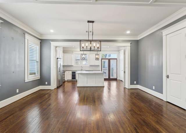 Property at 1210 Nadine St, Houston, TX 77009, 3 beds, 2.5 baths