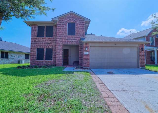 Property at 9302 Rivercroft Ln, Houston, TX 77089, 4 beds, 2.5 baths