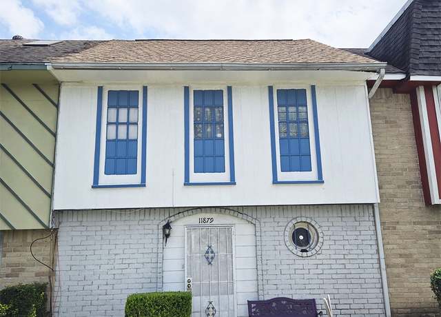 Property at 11879 Algonquin Dr W, Houston, TX 77089, 2 beds, 2.5 baths