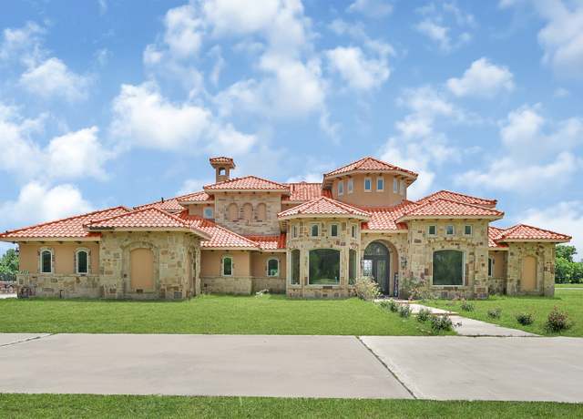 Property at 903 Chenango Ranch Dr, Angleton, TX 77515, 4 beds, 5.5 baths