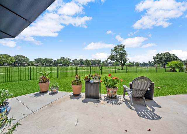 Property at 7418 Benwich Cir, Houston, TX 77095, 4 beds, 2.5 baths