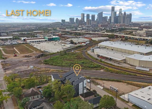 Property at 1604 Mary St, Houston, TX 77026, 3 beds, 3.5 baths