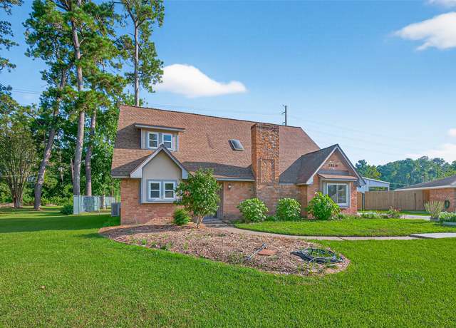 Property at 19234 Lakeshire St, Humble, TX 77346, 4 beds, 3.5 baths