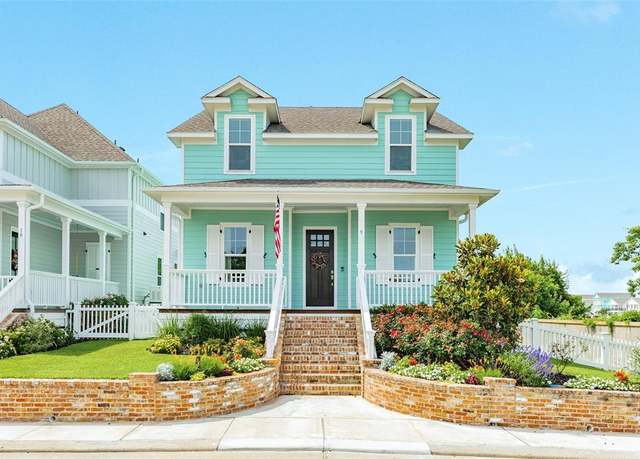 Property at 9 Caravelle Ct, Galveston, TX 77554, 4 beds, 3.5 baths