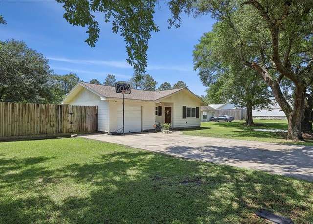 Property at 233 Spooner, Orange, TX 77630, 3 beds, 1 bath