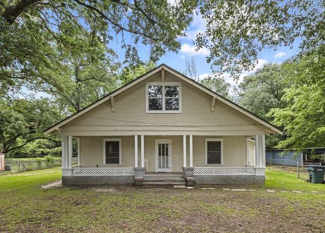 Property at 325 Marceline Blvd, Beaumont, TX 77707, 4 beds, 2 baths