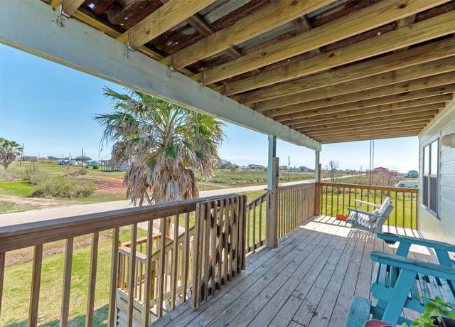 Property at 1907 Anderson Ave, Port Bolivar, TX 77650, 3 beds, 1 bath