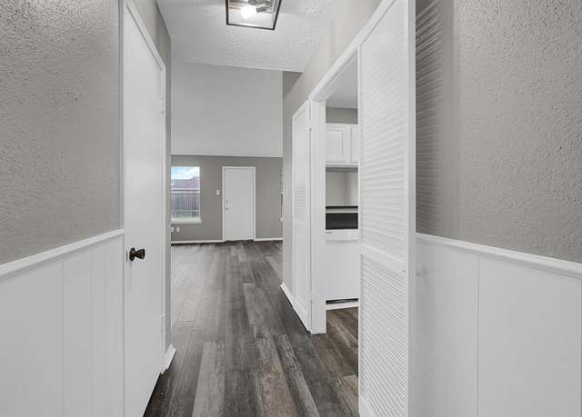 Property at 3807 Aspen Dr, La Porte, TX 77571, 4 beds, 2 baths
