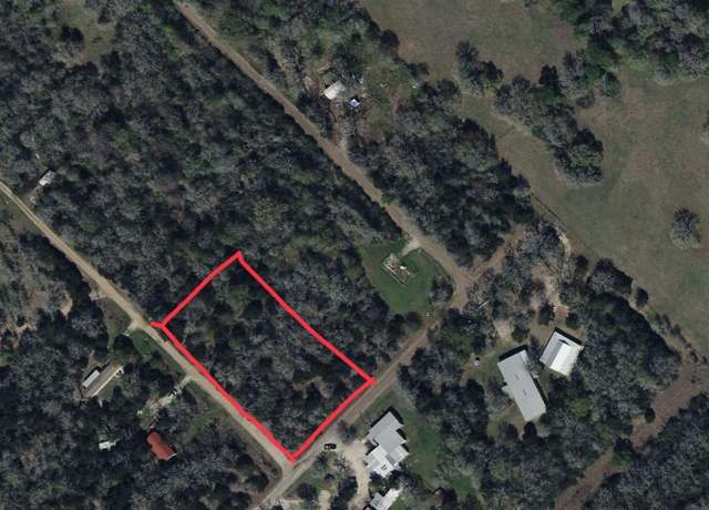 Property at 100 Lakewood Cir, Somerville, TX 77879