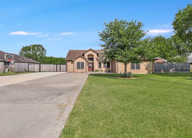 Property at 4803 Joe Patch Rd, Baytown, TX 77523, 4 beds, 3.5 baths