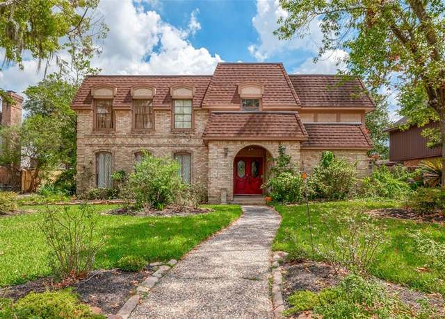 Property at 3827 Kiamesha Dr, Missouri City, TX 77459, 4 beds, 3.5 baths