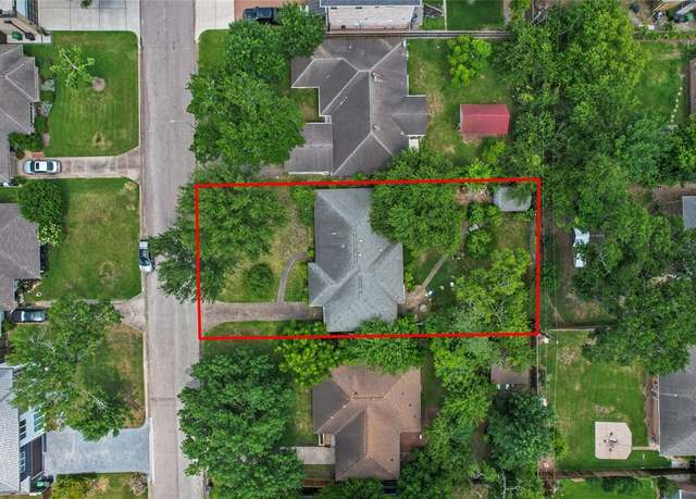Property at 9629 Pine Lake Dr, Houston, TX 77055, 3 beds, 1 bath