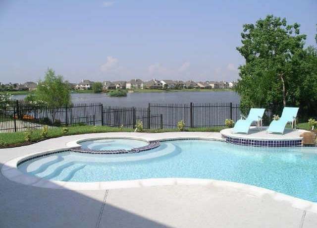 Property at 2603 Fair Oak St, Pearland, TX 77584, 4 beds, 3.5 baths