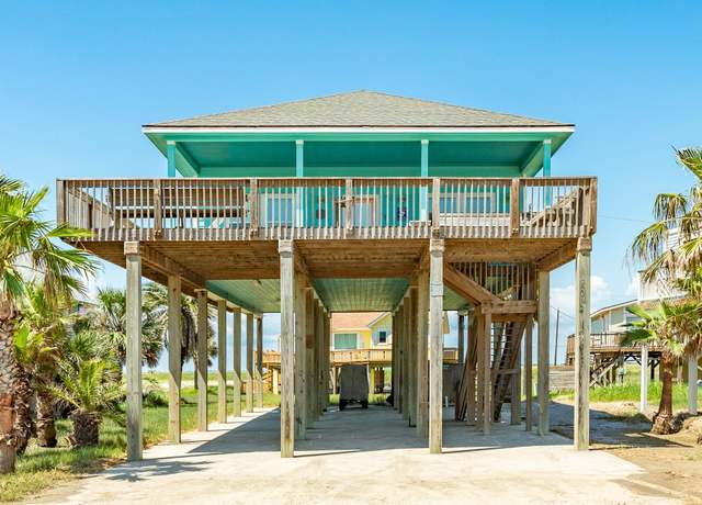 Property at 12881 Coronado Dr, Freeport, TX 77541, 3 beds, 2.5 baths