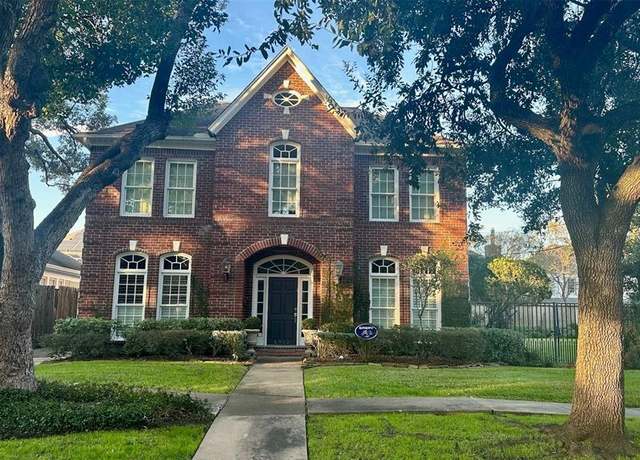 Property at 3912 Marquette St, West University Place, TX 77005, 5 beds, 4.5 baths