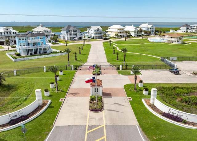Property at 20603 E Sunset Bay Dr, Galveston, TX 77554