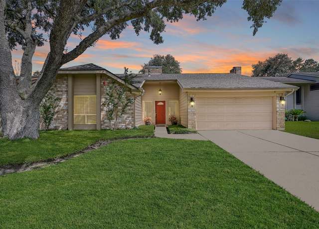 Property at 9907 Sage August Ln, Houston, TX 77089, 3 beds, 2 baths