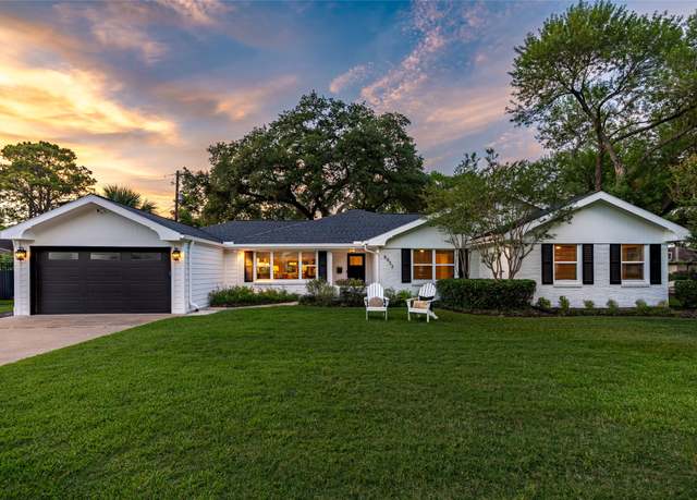 Property at 8932 Padfield St, Houston, TX 77055, 4 beds, 3 baths