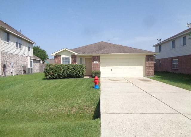 Property at 21399 Forest Colony Dr, Porter, TX 77365, 4 beds, 2 baths