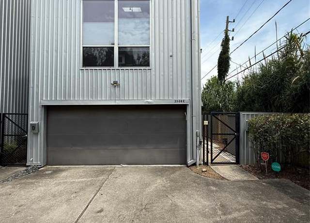 Property at 2508 Calumet St Unit E, Houston, TX 77004, 3 beds, 2 baths