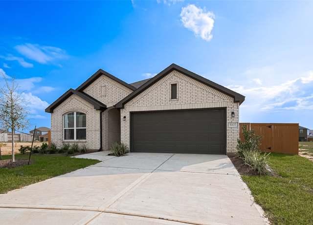 Property at 27227 Blue Pool Dr, Katy, TX 77493, 4 beds, 3 baths