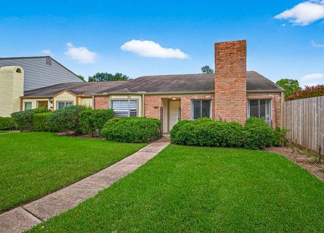 Property at 11818 Southlake Dr Unit D1, Houston, TX 77077, 3 beds, 2 baths