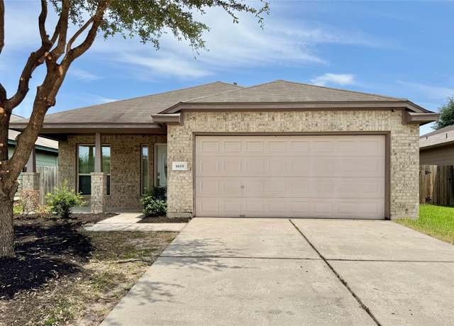 Property at 6610 Pine Tree Spg, Houston, TX 77049, 3 beds, 2 baths
