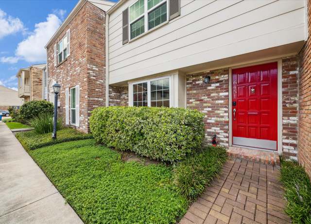 Property at 6451 Olympia Dr #96, Houston, TX 77057, 2 beds, 2.5 baths