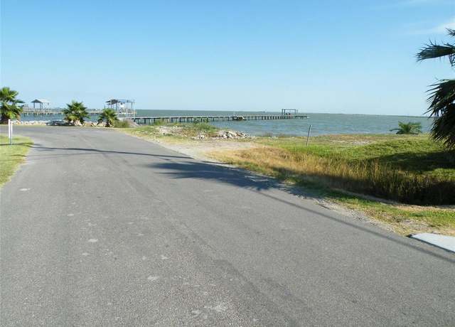 Property at 2410 Avenue P, San Leon, TX 77539