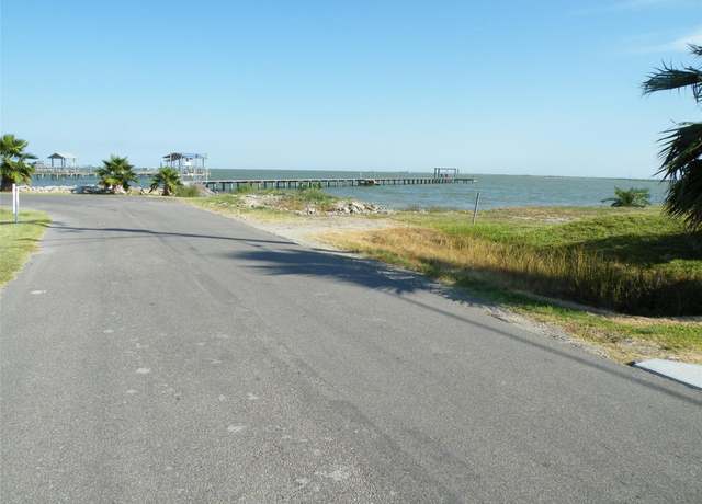 Property at 2410 Avenue P, San Leon, TX 77539