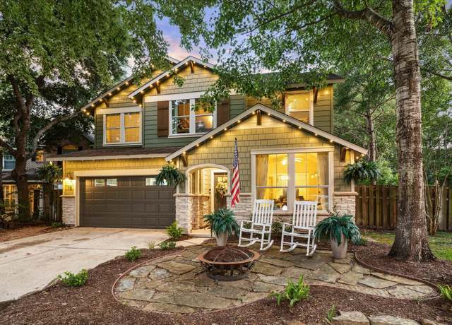 Property at 15 Forest Perch Pl, The Woodlands, TX 77382, 3 beds, 2.5 baths