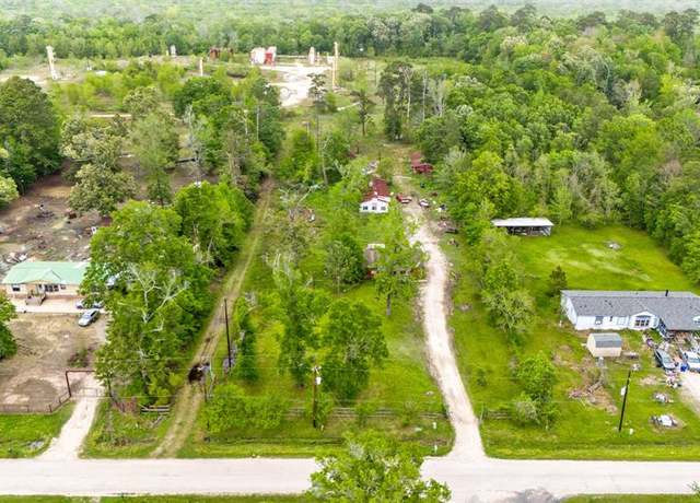 Property at 1041 County Road 450, Dayton, TX 77535, 3 beds, 2 baths