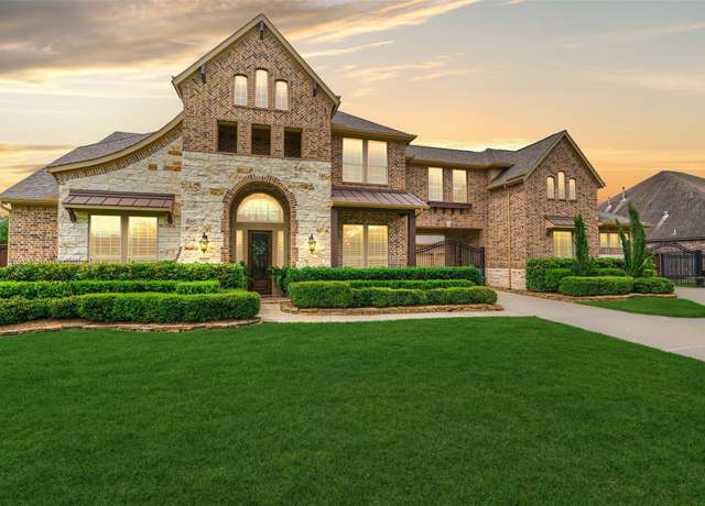 Property at 21610 Harbor Water Dr, Cypress, TX 77433, 5 beds, 6 baths