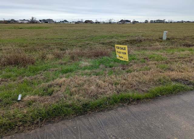Property at 414 Brahman Trl, Angleton, TX 77515