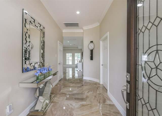 Property at 13933 Patricia Ln Unit CR377, Alvin, TX 77511, 3 beds, 2.5 baths