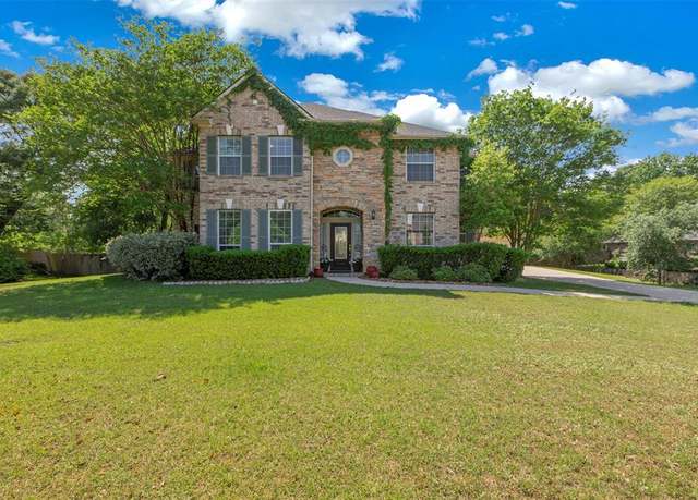 Property at 1120 Silveridge, Conroe, TX 77304, 5 beds, 3.5 baths