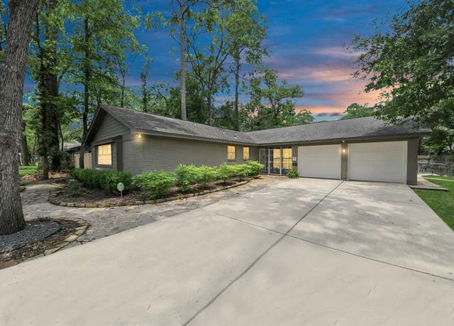 Property at 24 Woody Creek Dr, Conroe, TX 77301, 4 beds, 3 baths