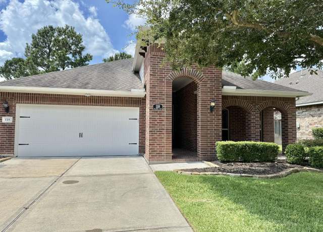 Property at 118 Bellardia Ct, Montgomery, TX 77316, 2 beds, 2 baths