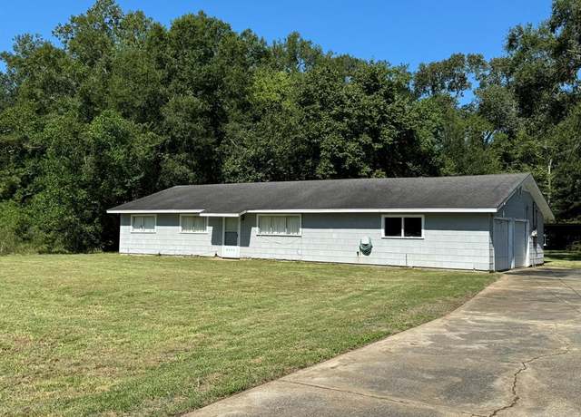 Property at 3425 Little Cypress Dr, Orange, TX 77632, 3 beds, 2 baths
